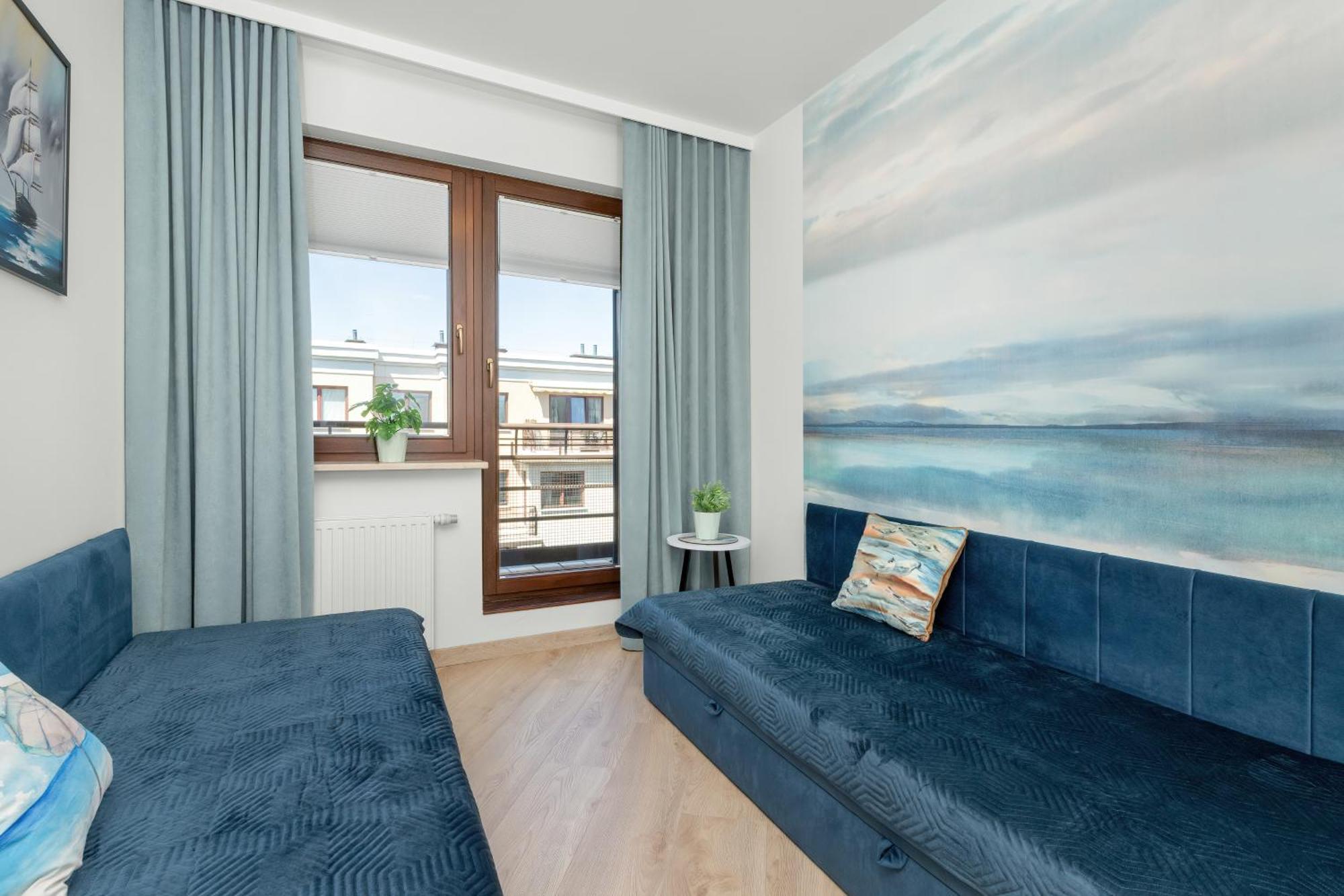 Lejlighed Luksusowy Z 4 Sypialniami, Klimatyzacja I Biurkiem W Gdansku By Renters